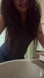 Monse9 webcam cam4 model stream image