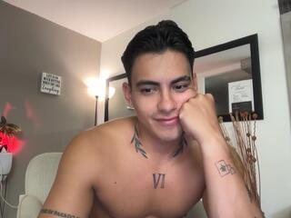 Maurice Lewis webcam flirt4free model stream image