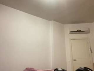 blisscroke webcam model stream image