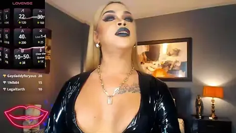 BitchyTYRA webcam model stream image