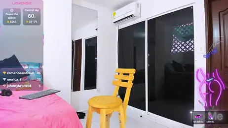 zou_quira webcam stripchat model stream image