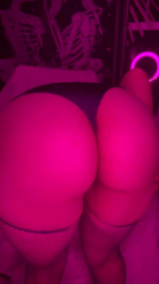 Amiralily9 webcam model stream image