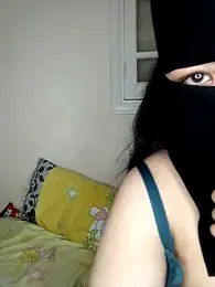 ONY-Qamar webcam model stream image