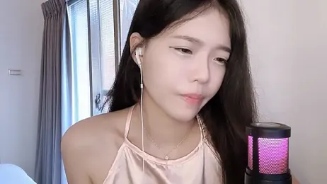 Qaz42799 webcam model stream image