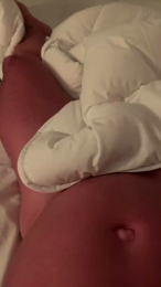 listo12 webcam model stream image