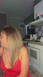 bambolinA90hot webcam cam4 model stream image
