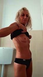 clarabela1 webcam cam4 model stream image