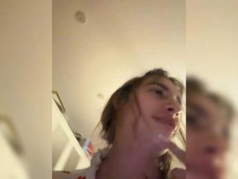 Karen-Lee webcam model stream image