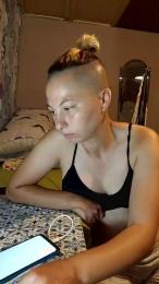 Click694748 webcam model stream image