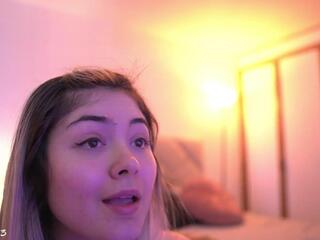 Marie Jonnes webcam model stream image