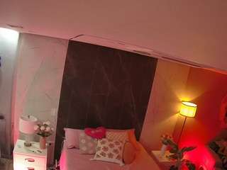 voyeurcam-casa-salsa-bedroom-6 webcam model stream image