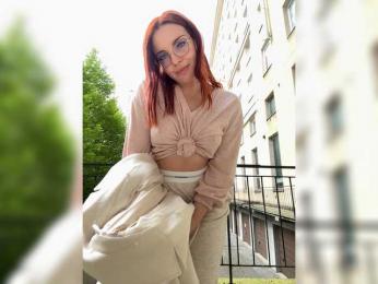 YourDreamWoman webcam model stream image