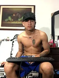 logannth webcam model stream image