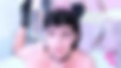 KylieMonnett webcam model stream image