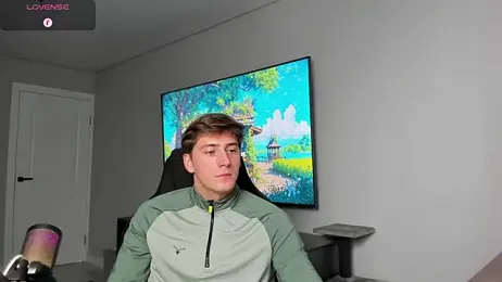 DaniHort webcam stripchat model stream image