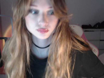 mnepohuyy webcam model stream image