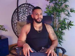 Dominik Blazze webcam model stream image