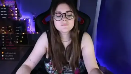 Mouse_Glow webcam model stream image