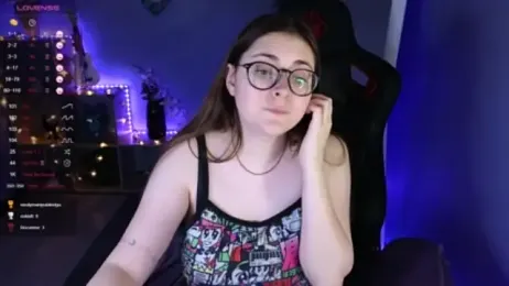 Mouse_Glow webcam model stream image