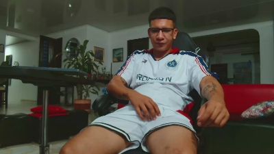 Damyan_2003 webcam cam4 model stream image