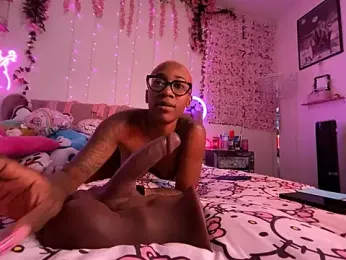 VixenCapri webcam model stream image