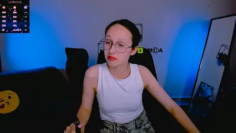nikole_kitt webcam model stream image