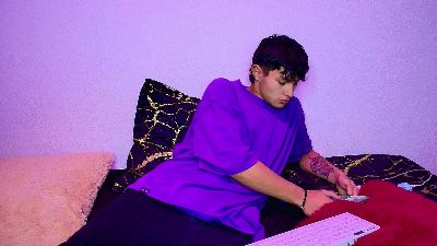 Bastian_wolf_ webcam model stream image