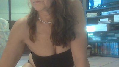 marymonella webcam model stream image