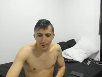 pareja_curiosa19 webcam model stream image