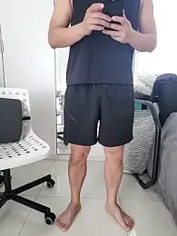 Woonee1680 webcam model stream image
