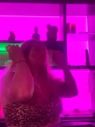 LizzyLush_ webcam model stream image
