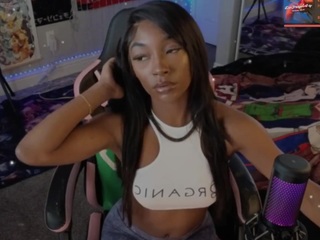 niviawolfe webcam camsoda model stream image