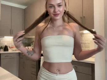 luvaimee webcam chaturbate model stream image