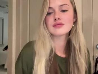 luvaimee webcam model stream image