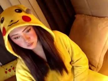 yourdevilsweettsx webcam chaturbate model stream image