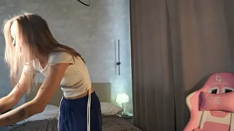 AlyssaSelmon webcam model stream image