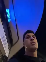 99_GANAr webcam model stream image