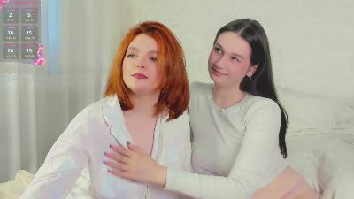 WhitneyBolam webcam model stream image