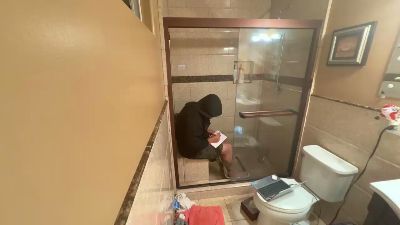 _h2o_man webcam model stream image