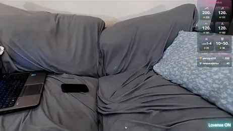 EmoDream1998 webcam model stream image