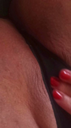 elychupachups webcam model stream image