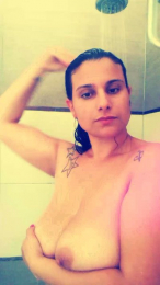 ALYNAFLOWER webcam model stream image