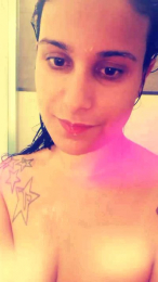 ALYNAFLOWER webcam model stream image