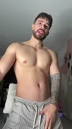 Valenthino_Salvatore webcam model stream image