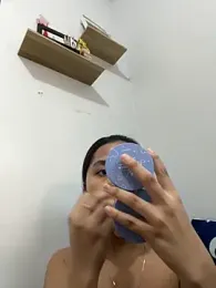 Diannellove webcam model stream image