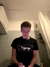Toyjungee webcam model stream image
