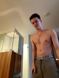 Toyjungee webcam stripchat model stream image