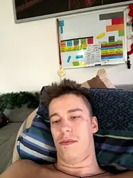 Toyjungee webcam model stream image