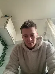 Toyjungee webcam model stream image