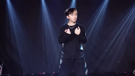 BTS-007 webcam model stream image